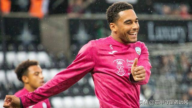 斯旺西城赛季结束后将与球队主力中卫谈判续约的简单介绍