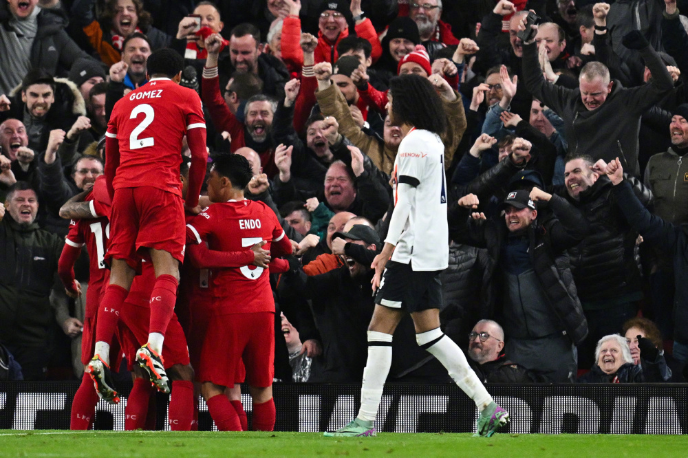 包含利物浦主场不敌对手,积分榜位置下滑的词条 包含利物浦主场不敌对手,积分榜位置下滑的词条