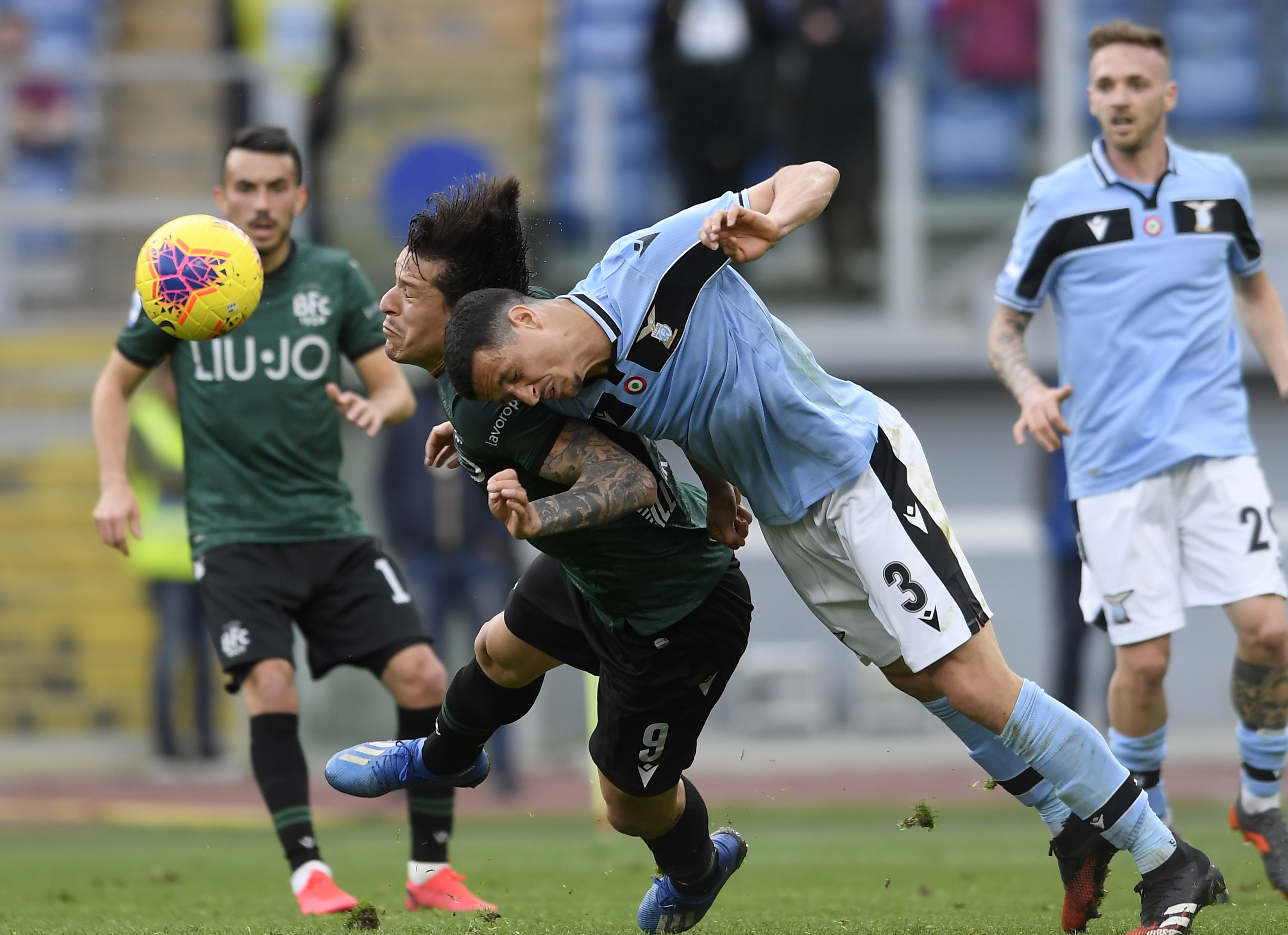 博洛尼亚队在比赛中大获全胜的简单介绍 博洛尼亚队在比赛中大获全胜的简单介绍