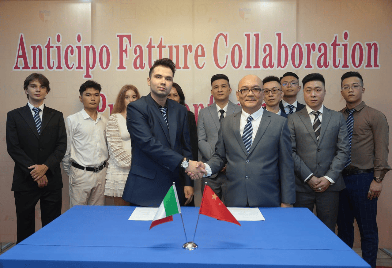 意大利足坛巨星受邀访华，开展公益活动