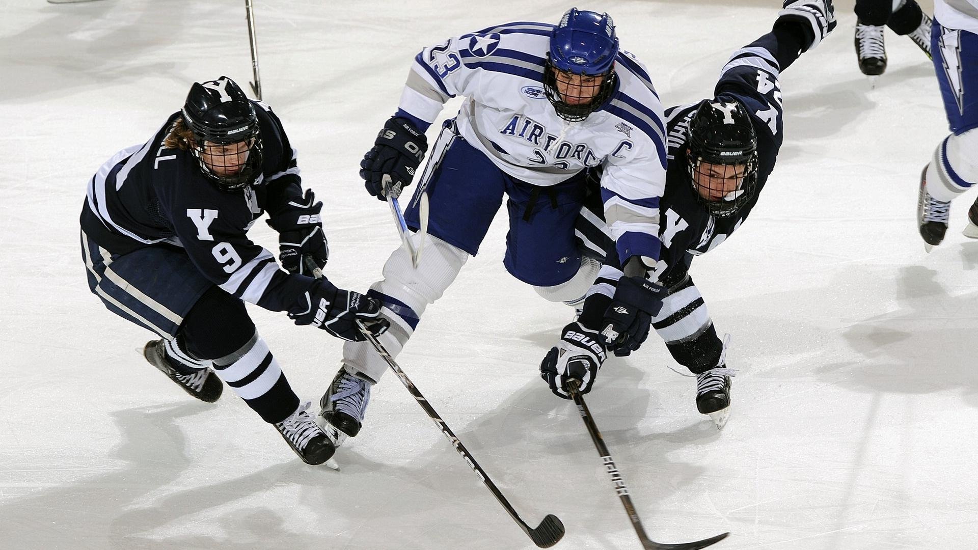 AYX官方直播-世界杯之夜，布伦森状态火热，点燃美加墨足球狂潮
